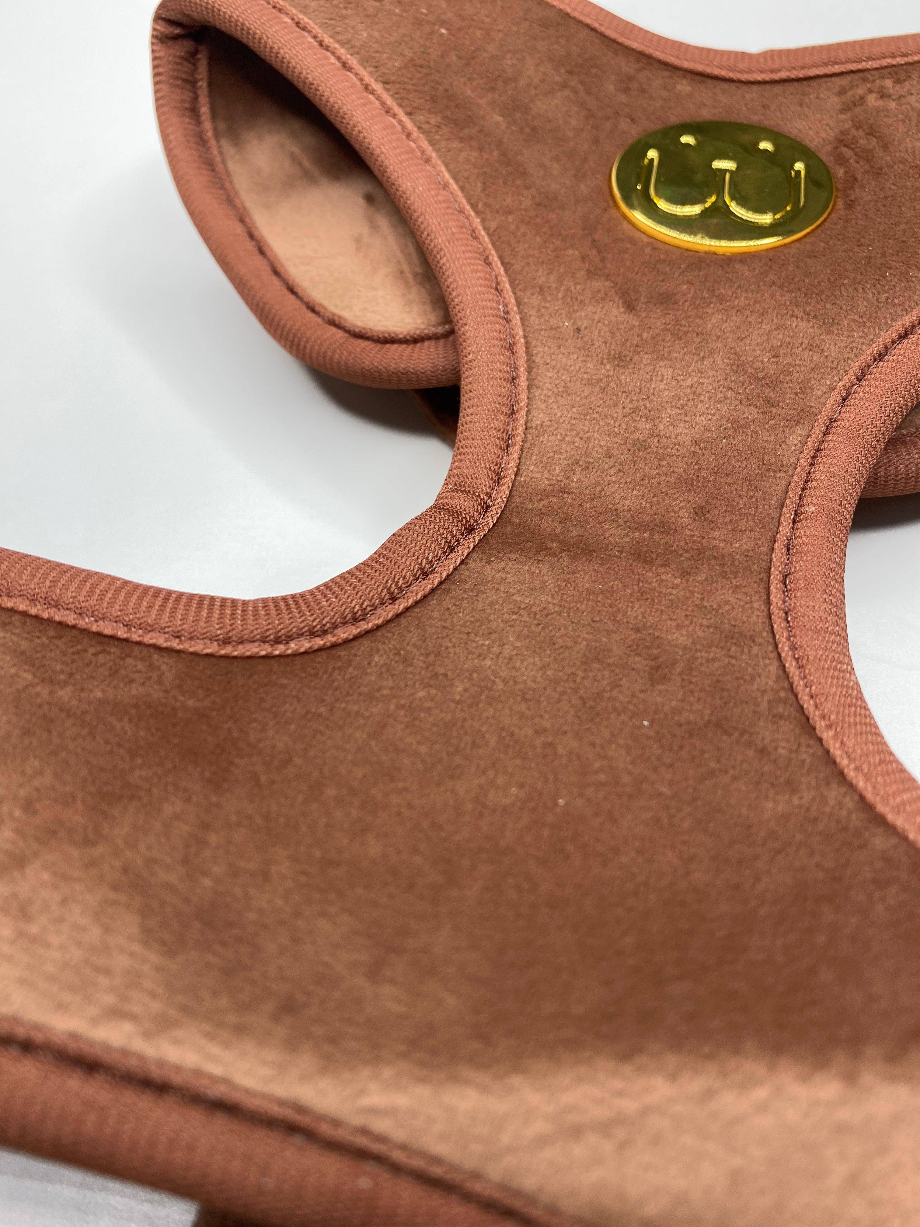 Latte Velvet Harness - Woofiao
